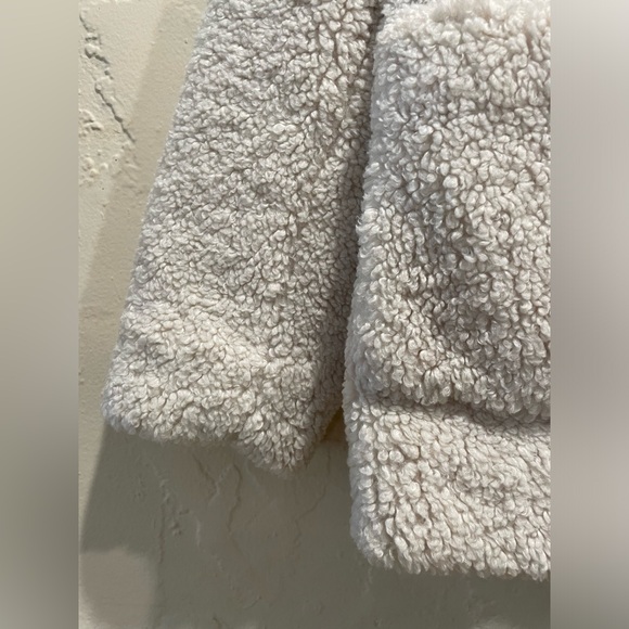 ATM Cream White Sherpa Teddy Jacket - Picture 5 of 11